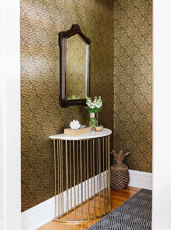 10 Chic & Stylish Entryway Makeovers • The Budget Decorator
